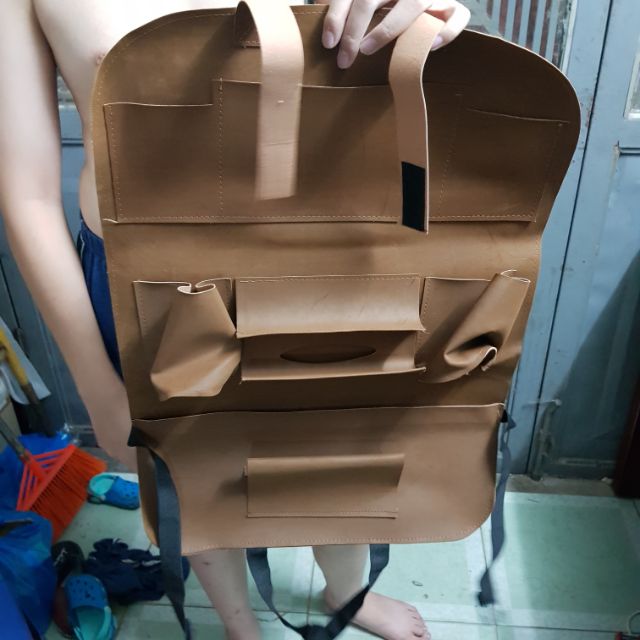 Ví da sau ghêa xả lỗ hơn nửa giá