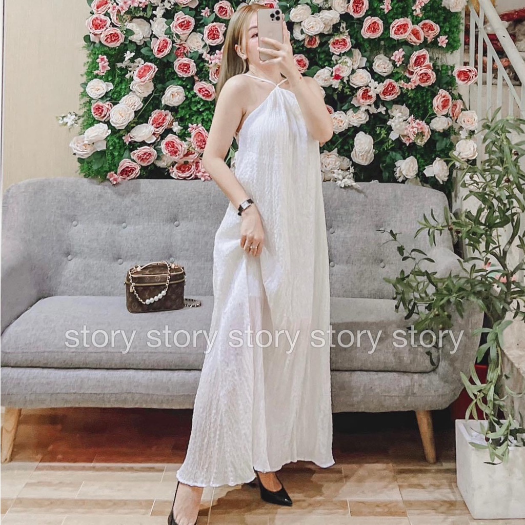 Đầm maxi cổ yếm hở lưng,  Đầm Midi Ren cổ yếm xoè rộng | BigBuy360 - bigbuy360.vn