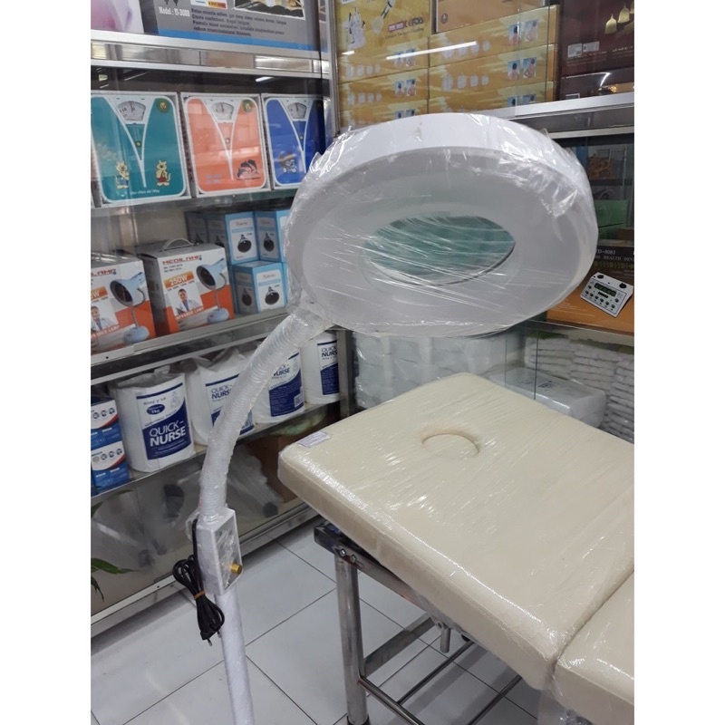 Đèn led 120 bóng chân nhẹ tăng chỉnh ánh sáng dùng nặn mụn ,nail mi spa