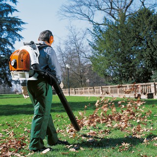 MÁY THỔI STIHL BR500