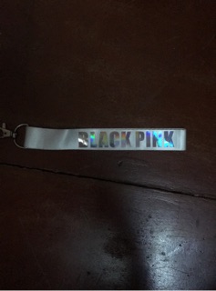 Móc đeo chìa khoá BTS và Blackpink