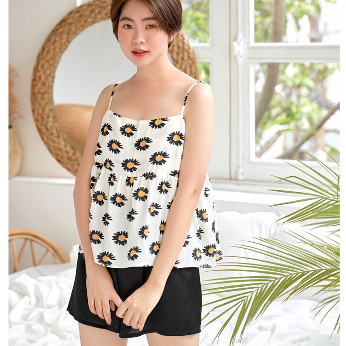 Bộ đồ mặc nhà 2 dây họa tiết hoa cúc VIBES Daisy Bow Straps Set