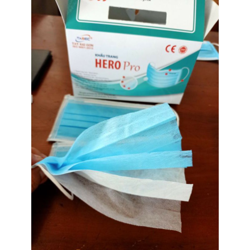 KHẨU TRANG HERO 4 LỚP KHÁNG KHUẨN | BigBuy360 - bigbuy360.vn