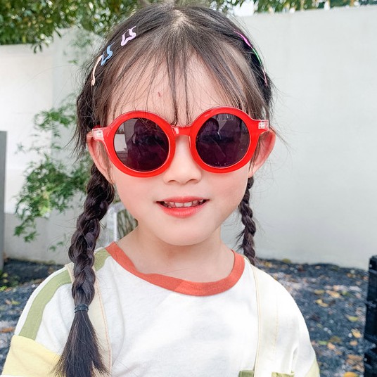 Kính Mát Chống Tia UV Họa Tiết Hoạt Hình Dễ Thương Cho Bé