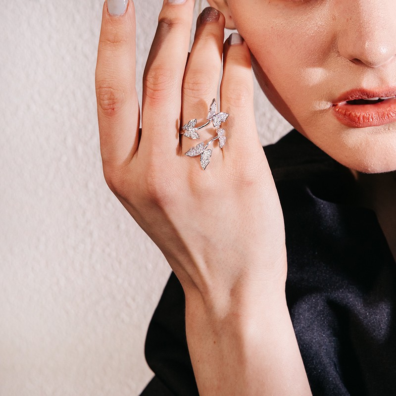 Nhẫn Hình Bướm Đính Đá Thời Trang Cho Nữ