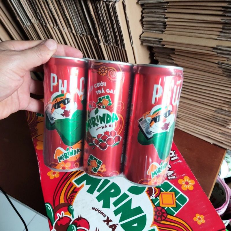 Mirinda hương Xá Xị thùng 24 lon × 320ml