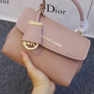 Túi chữ M size 20 chất da xước