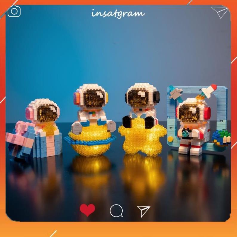 Mô hình lắp ráp Phi Hành Gia Mini phát sáng tặng búa+ lật đật, đồ chơi xếp hình