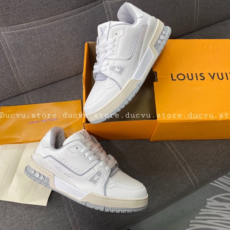 GIÀY LV SNAKER TRAINERS LOW 54 WHITE DA THẬT LAI AU [ FULL BOX + FREE SHIP ]