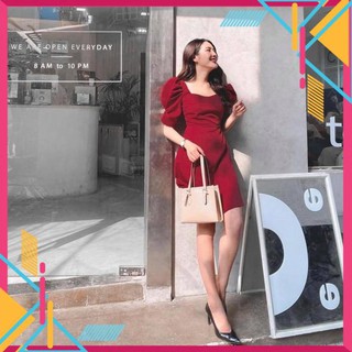 ODER VNU94 - VÁY ĐỎ CỔ VUÔNG DÚM VAI TAY BỒNG