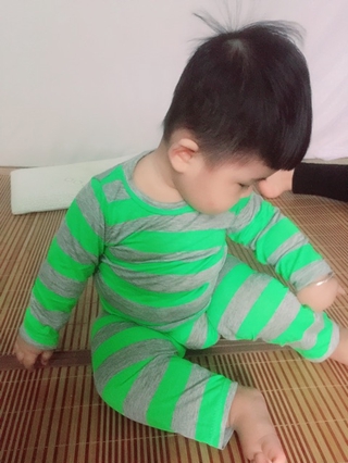 COMBO 8 BỘ COTTON KẺ CHO BÉ CHỈ 200k