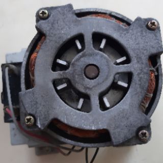 Motor giảm tốc AC 220v nhông sắt 200v/p (trục 8mm)