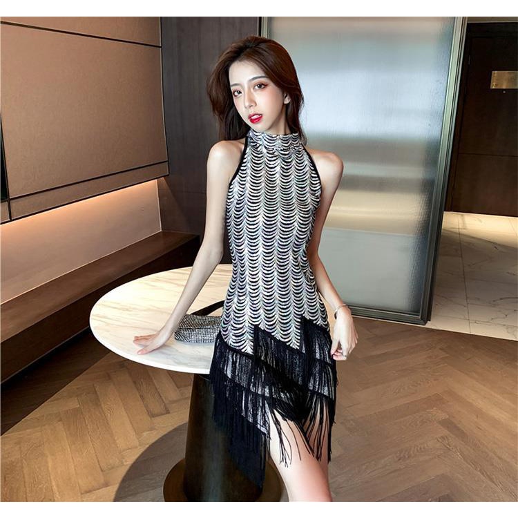 Đầm Dự Tiệc Đính Kim Sa Tua Rua Phong Cách Mới 2022 Cho Nữ