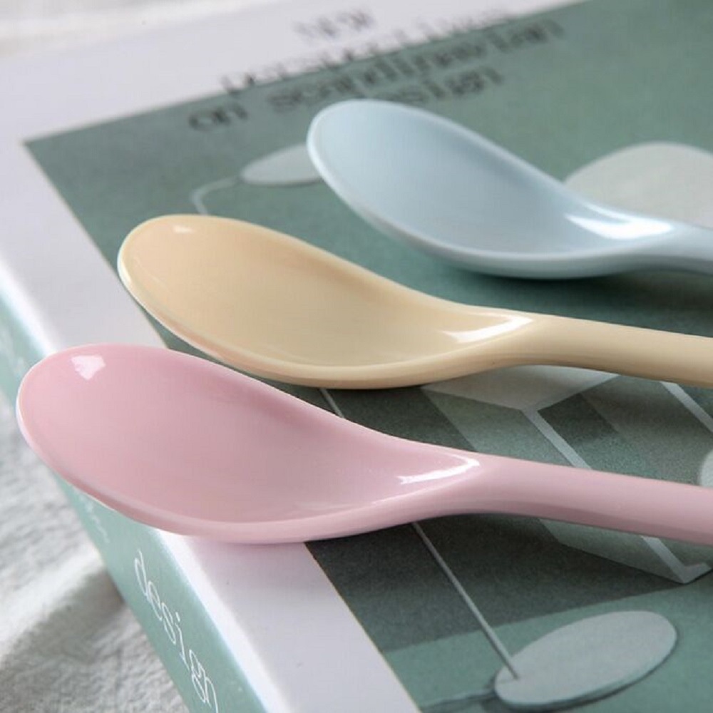 Muỗng Nhựa Melamine Kiểu Dáng Dễ Thương Cho Bé