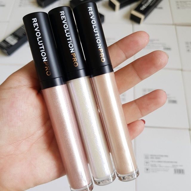 Bắt sáng Makeup Revolution Highlighter The Illuminator