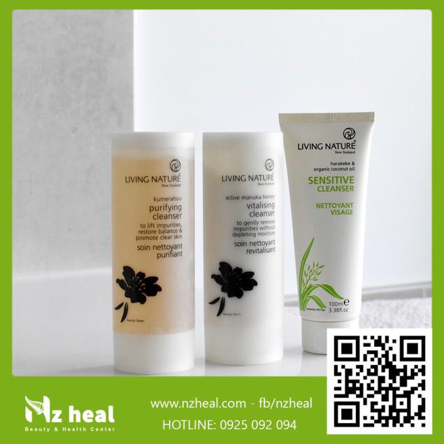 [Hỏa tốc] Sữa rửa mặt thanh lọc Living Nature Purifying Cleanser
