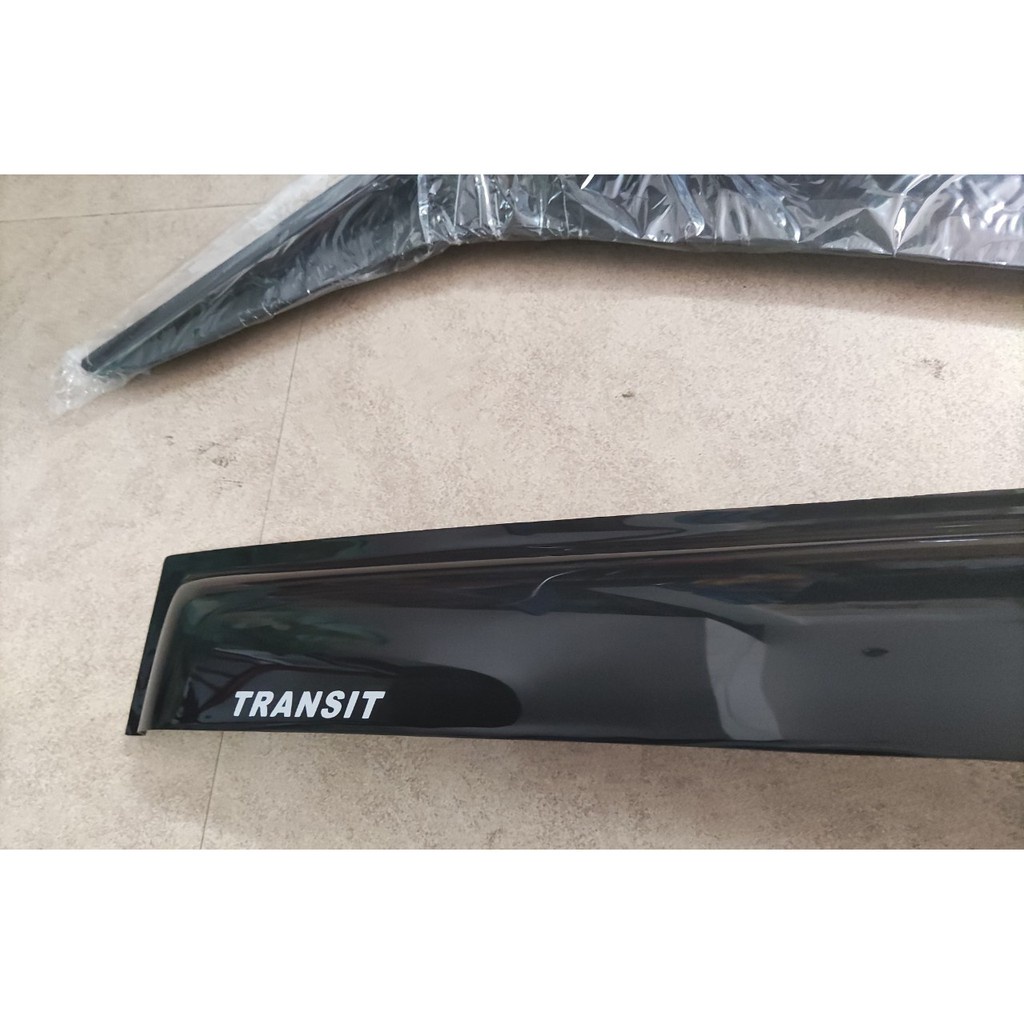 Bộ 2 vè che mưa nhựa đen hàng cao cấp dành cho xe Ford Transit 2014-2021