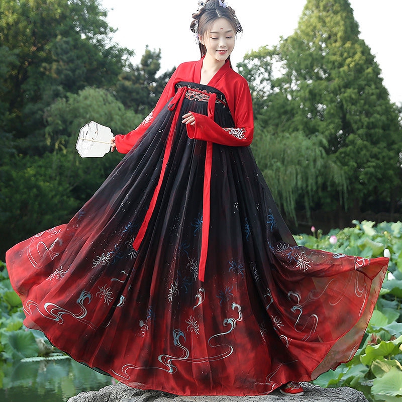 Đầm Hán Phục phong cách Trung Hoa tay áo rộng họa tiết hoa lá chính hãng dành cho nữ sinh mặc hàng ngày | BigBuy360 - bigbuy360.vn