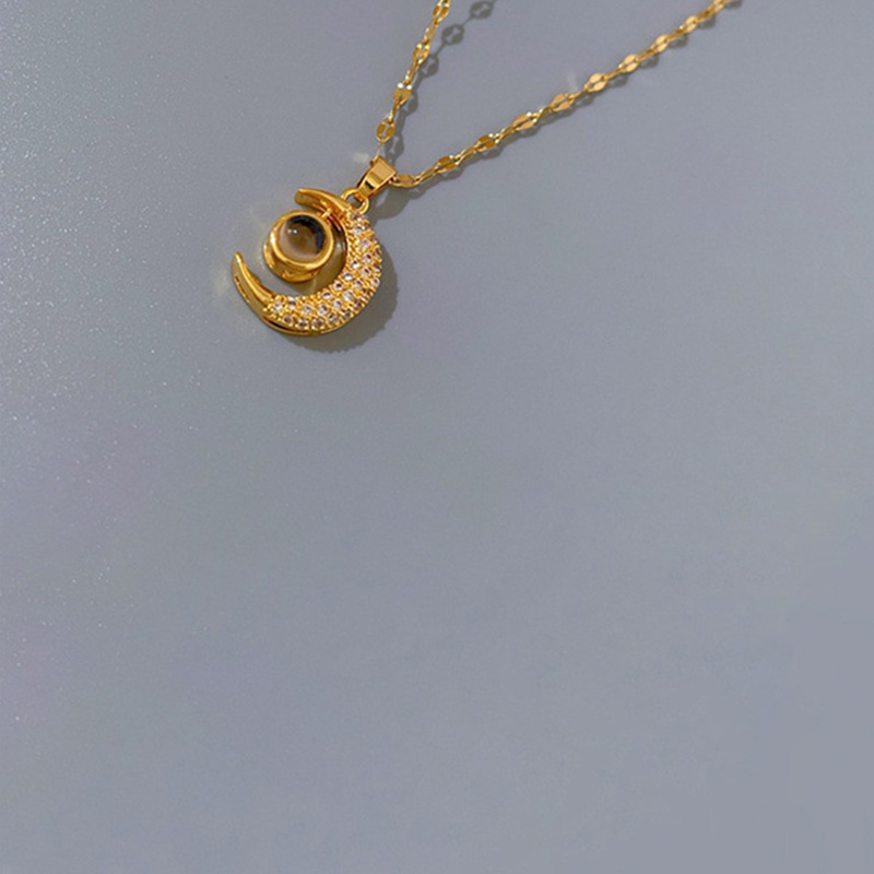 Vòng cổ Mặt Hình Mặt Trăng Và Chữ I Love You Bằng Thép Không Gỉ Đính Đá Zircon 100 Ngôn Ngữ Lãng Mạn
