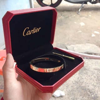 Vòng tay titan ko đen kèm vít mã 03