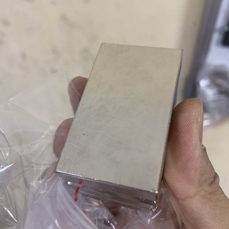 nam châm đất hiếm 50x30x10mm N42