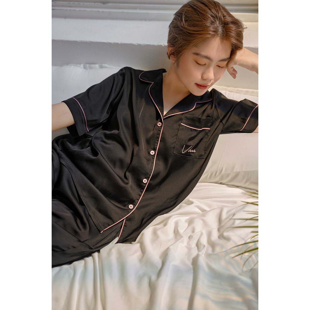 Bộ pijama dài Lụa đen trơn cao cấp VIBES Ink Long Py Set