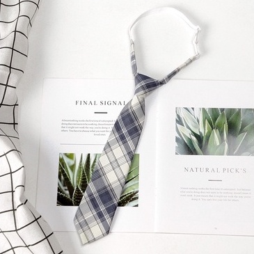 Caravat nữ sọc kẻ thắt sẵn bản nhỏ 7cm điều chỉnh dây buộc cổ CRV002