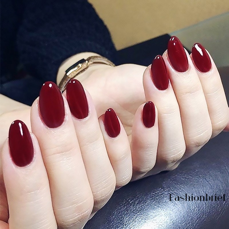 Bộ 24 móng tay giả đầu tròn màu đỏ sang trọng quyến rũ cho nữ