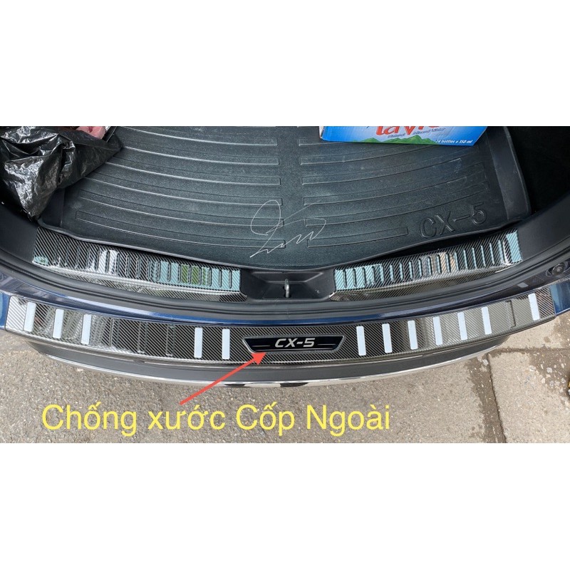 Ốp bậc cửa Mazda CX5 , chống trầy cốp CX5 2018-2022 - vân carbon