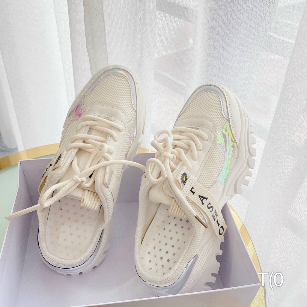 Giày thể thao đế xuồng fashion đi du lịch, dạo phố, cao 5cm, màu trắng/đen, zise 35-39, hàng Việt Nam xuất khẩu