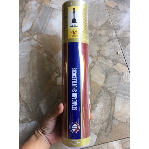 Cầu lông Ba sao hộp 10 quả