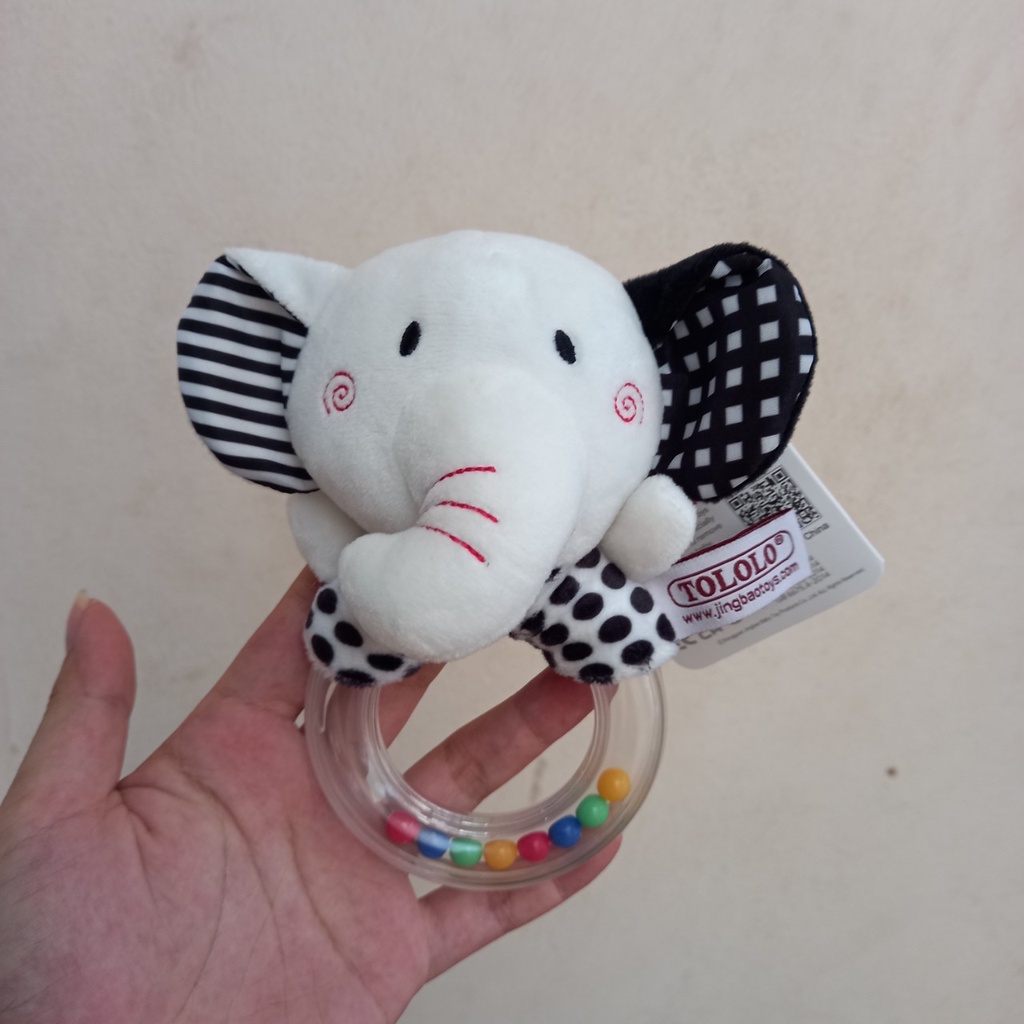 Lục Lạc Cầm Tay Hình Thú Nhồi Bông Đáng Yêu Cho Bé Đồ Chơi Chút Chít Đen Trắng Kích Thích Thị Giác TCT18