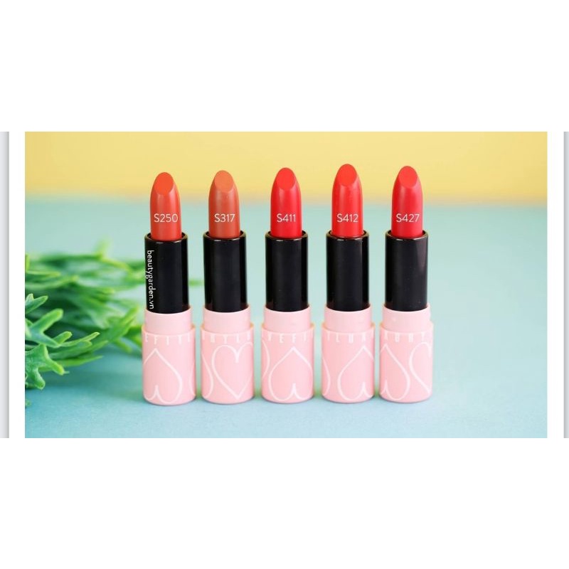 Son thỏi Amok Luxury Lovefit S247