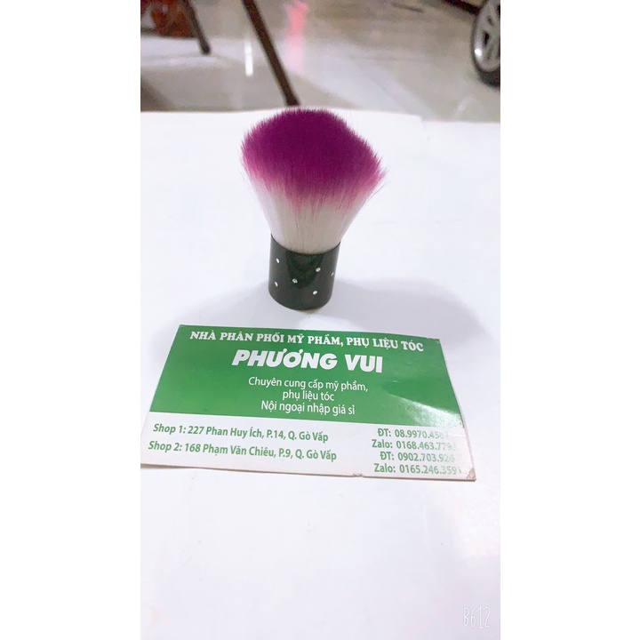 Cọ phủi móng da năng đủ màu có 2 loại cán dài và cán ngắn-chất cọ mềm vừa  dễ dàng phủi sạch lớp bụi móng tay