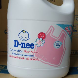 Nước giặt đồ em bé Dnee (Thái Lan)