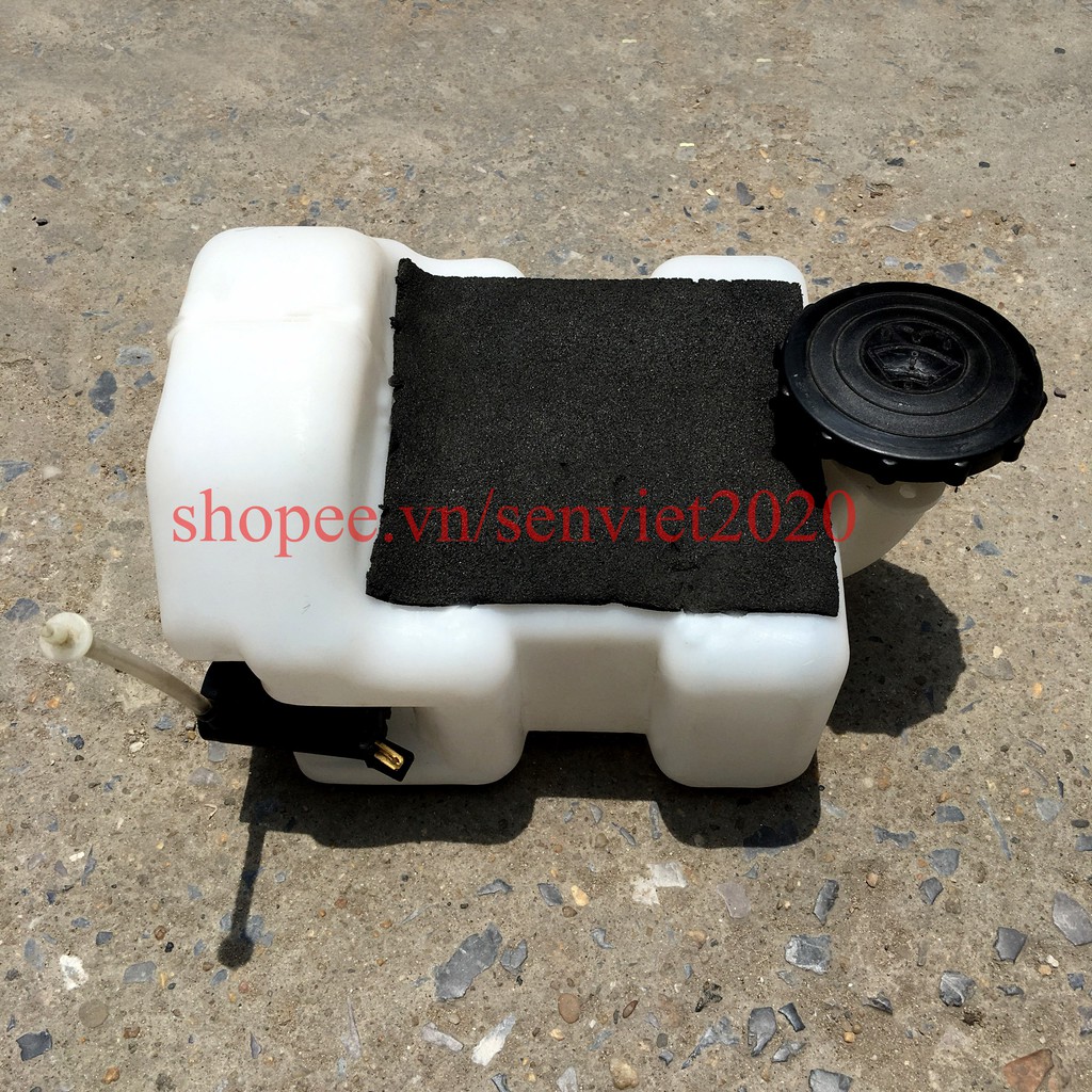 Bình Nước Rửa Kính Howo 336 371