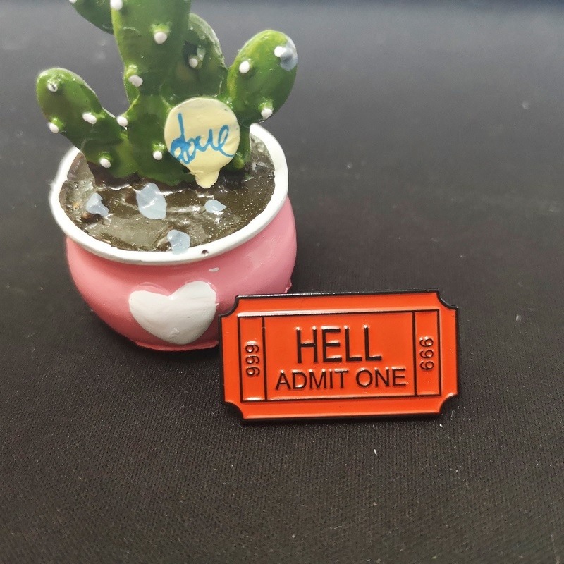 Ghim cài áo hình vé máy bay Hell Admit One 666