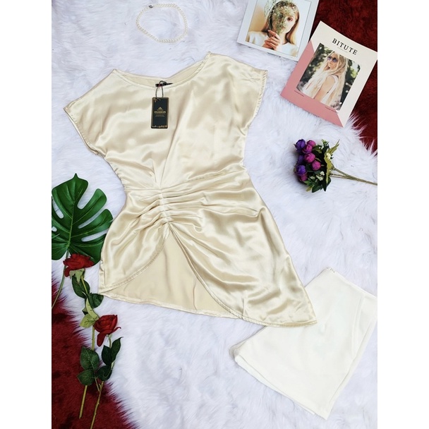 Set bộ áo lụa tà chéo phối quần đùi thun cao cấp (Hàng có size)