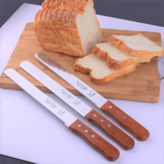 Dao cắt bánh mì răng thưa răng dày