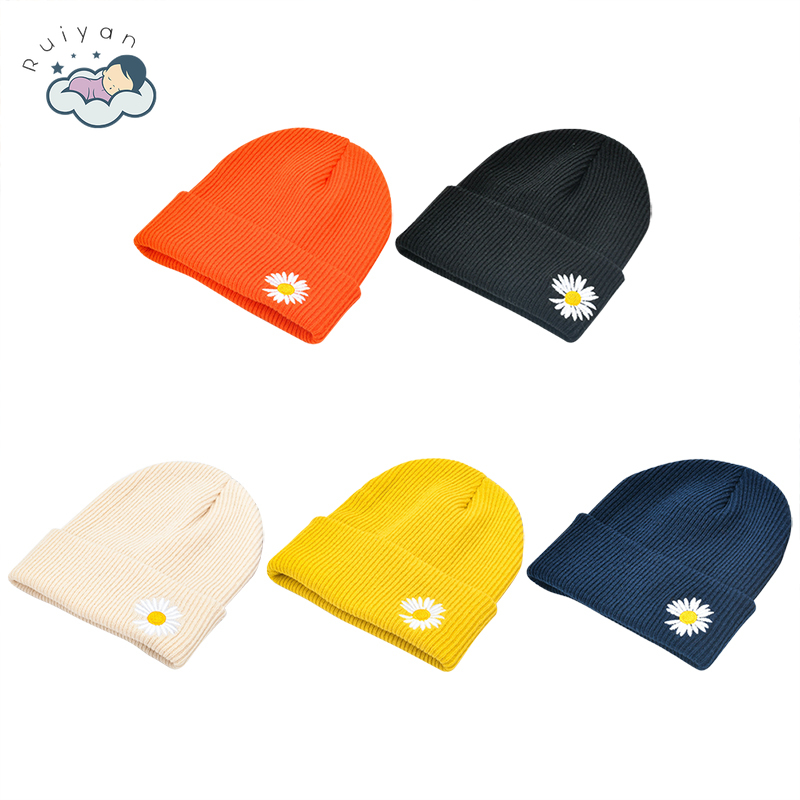 Nón len beanie thêu họa tiết hoa cúc trẻ trung thời trang