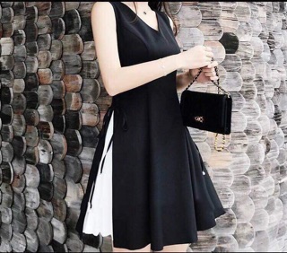 Đầm đen phối trắng