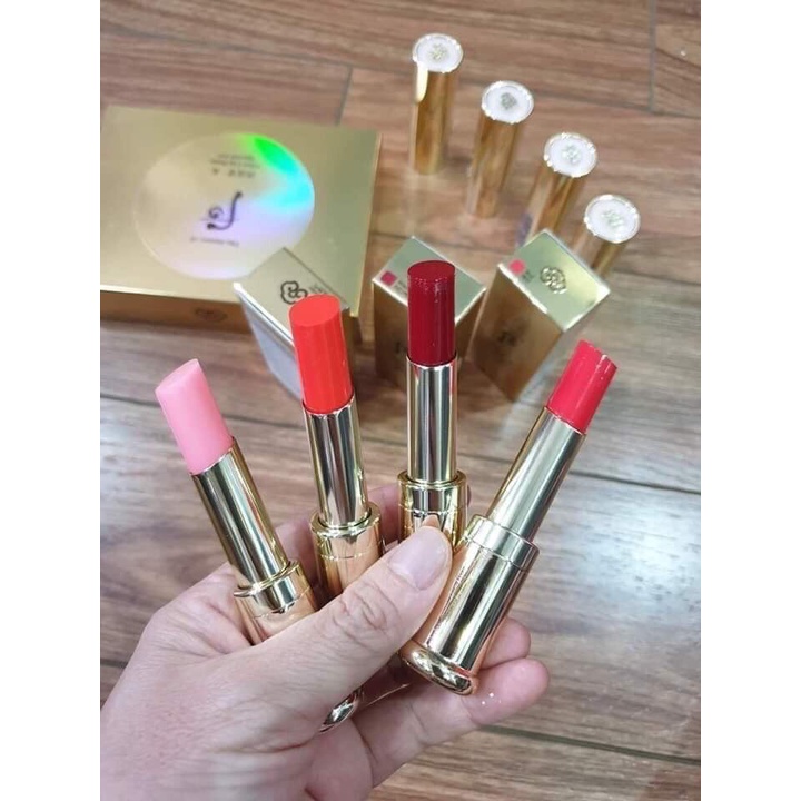 Son Siêu Dưỡng Môi Cao Cấp Giảm Khô Và Thâm Môi Whoo Mi Glow Lip Balm SPF10 3.3g