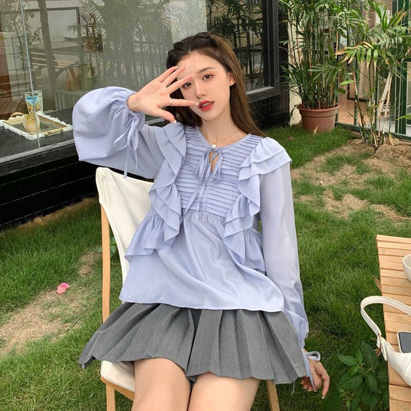 (ORDER) Áo blouse tay chuông màu xanh nhạt xinh sắn cổ yếm bèo kiểu Hàn Quốc có size ulzzang style