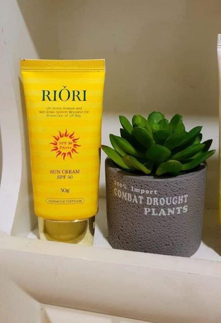 Kem chống nắng Riori - Sun cream spf50 dưỡng ẩm, chống nắng vật lý và hoá học