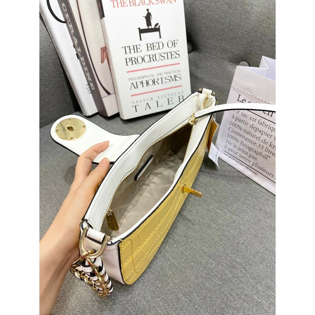 Túi da vân Croco-MK CARMEN EXTRA-SMALL