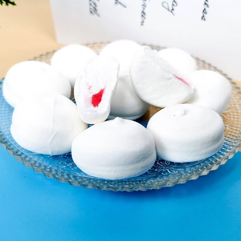 Kẹo xốp bông gòn marshmallow nhân dâu Merry Christmas 60g, đồ ăn vặt noel ngon rẻ