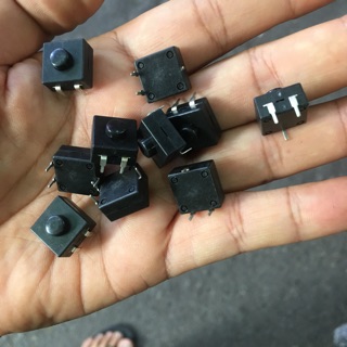 10 công tắc 3 chân 2 hàng