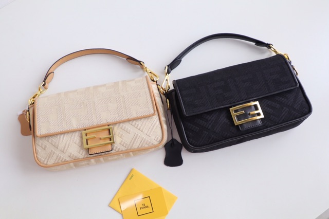 Túi xách nữ đeo chéo hoạ tiết FF màu sắc 2020 hàng cao cấp fullbox có hộp
