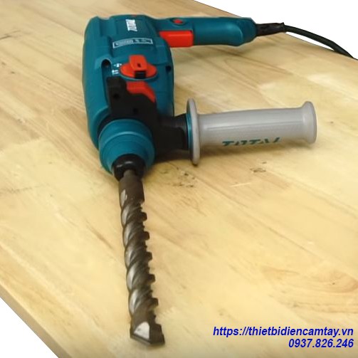 Máy khoan đục  Total TH308266 800W 26mm