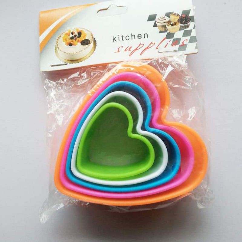combo 5 khuôn nhựa làm bánh trái tim,,,